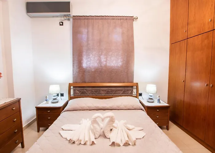 Divine كارباثوس