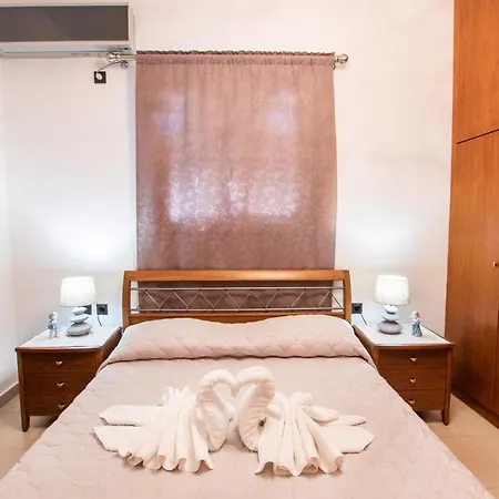 Divine קרפאטוס